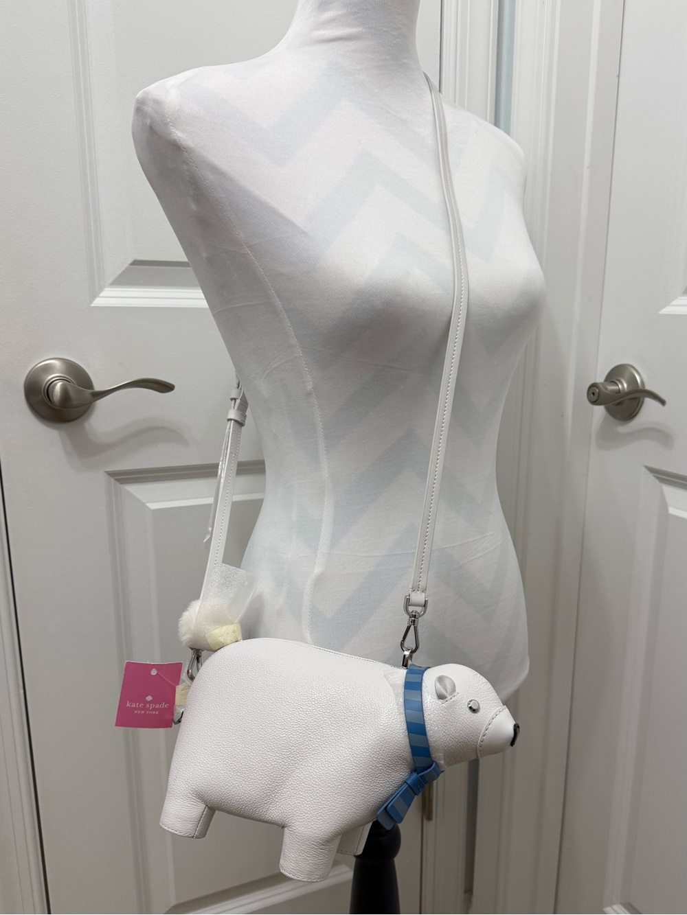 NWT - Kate Spade Arctic Friends Polar Bear Crossbody Bag - Picture 3 of 13